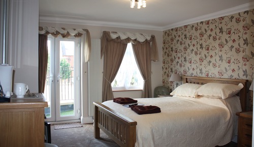 King Size Room with Balcony