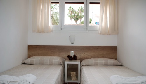 Apartamento, 2 habitaciones, vistas a la piscina, planta baja (Sabina 5)