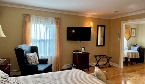 Suite Deluxe, 1 cama de matrimonio grande, vistas parciales al mar