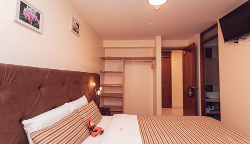 Habitación estándar doble, 1 cama de matrimonio, baño privado