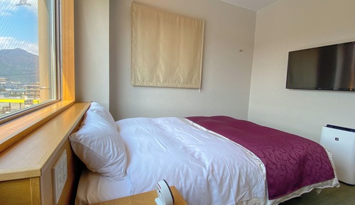 Standard double room (corner room)