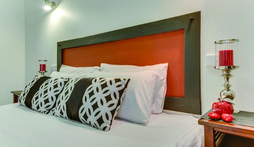 Estudio, 1 cama de matrimonio grande