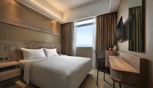 Habitación estándar, 1 cama de matrimonio, vistas a la ciudad