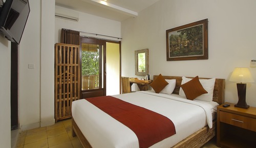 Habitación Deluxe con 1 cama doble o 2 individuales, 1 habitación, vistas al jardín