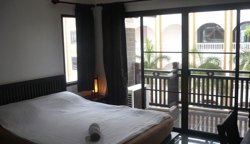 Superior Double Room (Front Side)