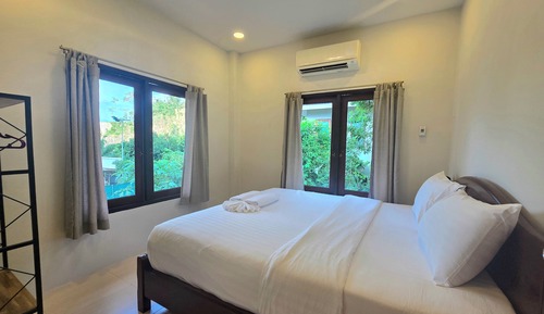 Three Bedrooms Villa (No.5)