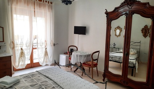 Habitación tradicional, vistas a la ciudad