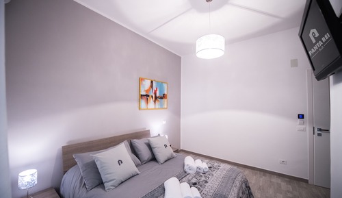 Habitación triple clásica, balcón
