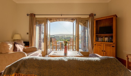 Apartment, 1 Bedroom, Valley View - Craigvinean (Pet Friendly)