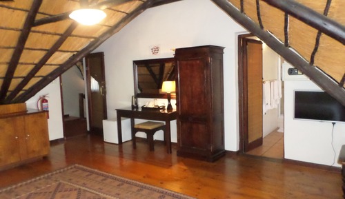 Suite estudio familiar, 1 habitación, no fumadores, vistas al jardín