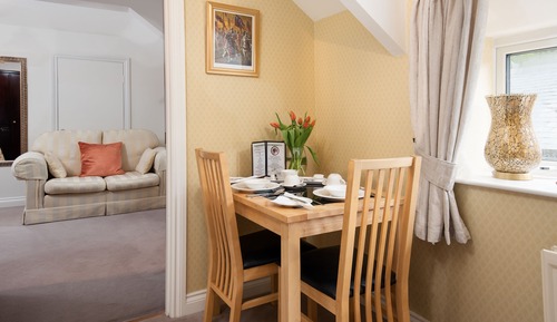 Suite Deluxe (Grooms Loft)