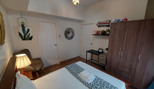 ANIA TRAVELLER ROOM