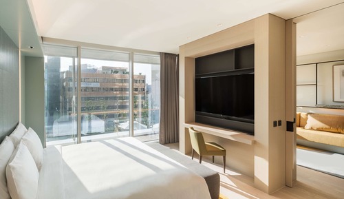Andaz, 1 cama de matrimonio grande