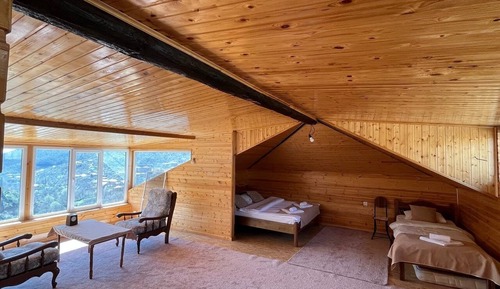 Suite, vistas a la montaña