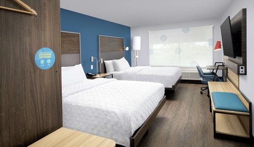Habitación, 2 camas de matrimonio, accesible para personas con discapacidad, bañera (Hearing)