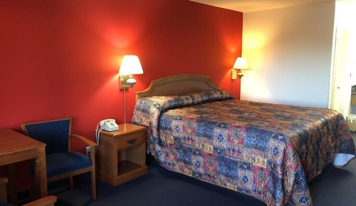 Habitación básica, 1 cama de matrimonio grande