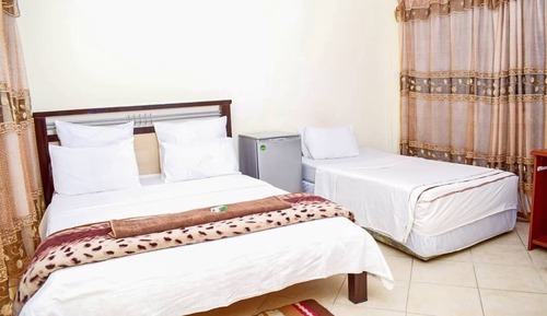 Habitación clásica con 2 camas individuales