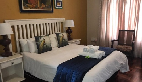 Habitación clásica con 1 cama doble o 2 individuales