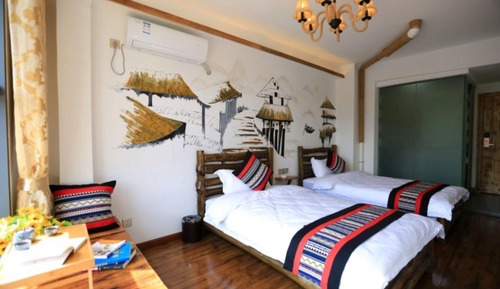 Habitación superior con 2 camas individuales