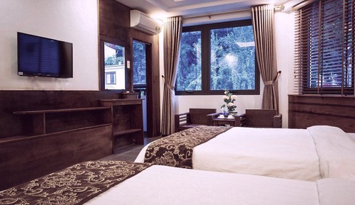 Habitación superior, 2 camas de matrimonio (Queen)