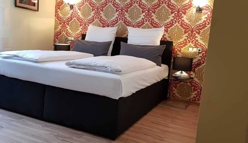 Habitación Confort con 1 cama doble o 2 individuales