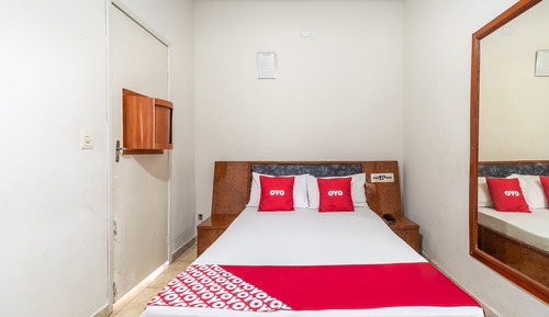 Habitación triple (1 Double bed + 1 Single bed)