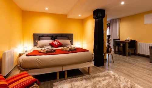 Habitación (Le caveau)