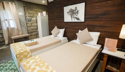 Habitación con 2 camas individuales
