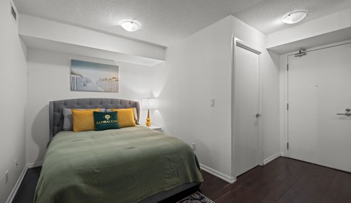 Apartamento superior, 3 habitaciones, cocina, vistas a la ciudad