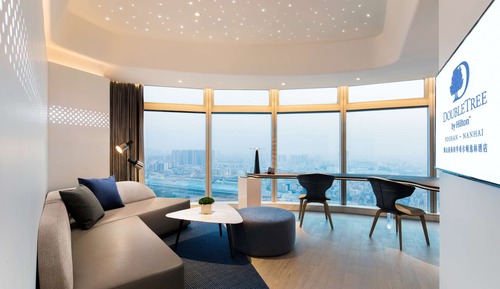 Habitación, 1 cama de matrimonio grande, vistas a la ciudad