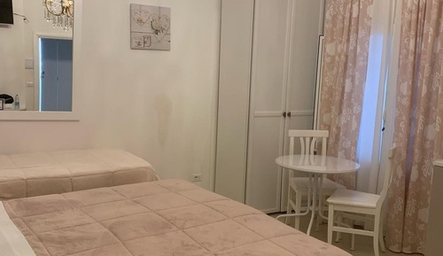 Habitación triple económica