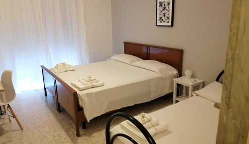 Habitación triple, baño privado