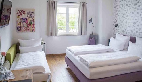 Habitación triple económica