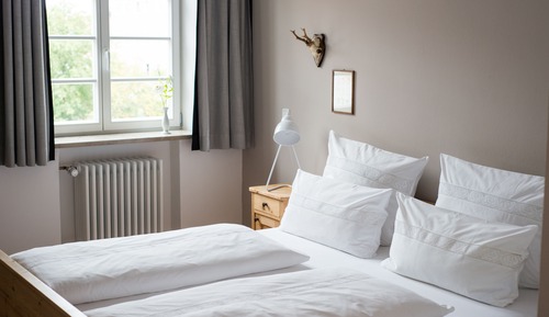 Habitación económica con 1 cama doble o 2 individuales