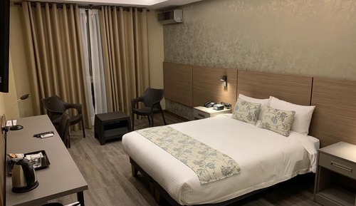 Habitación individual, vistas a la ciudad