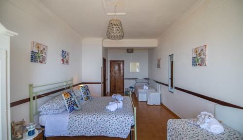 Habitación cuádruple panorámica, balcón, vistas al mar
