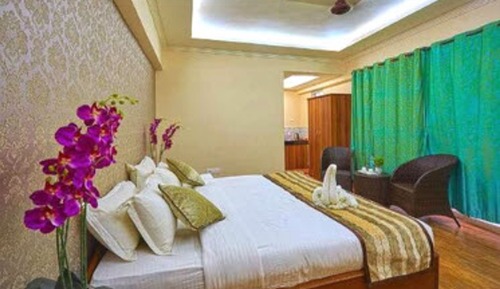 Deluxe Double Room, Smoking, Garden View