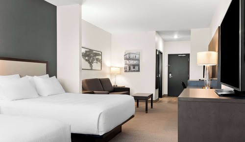 Suite, varias camas, frigorífico y microondas (with Sofabed)