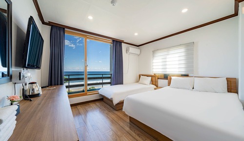 Habitación estándar con 2 camas individuales, vistas al mar