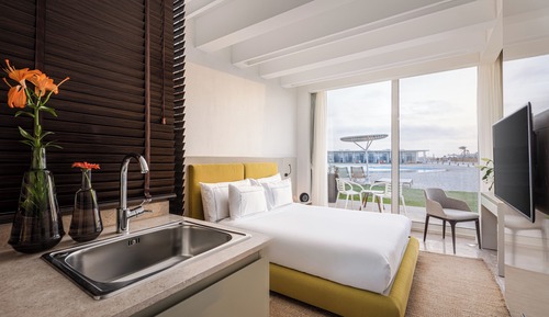 Habitación, vistas a la laguna