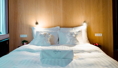Queen Room - Disabled Access