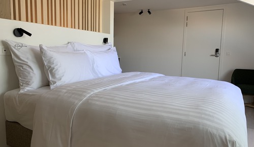 Queen Room with Balcony