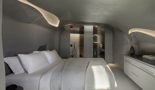 Junior Suite Sunset View with Heated Cave Pool