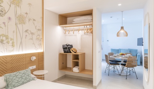 Estudio familiar, 1 cama doble con sofá cama