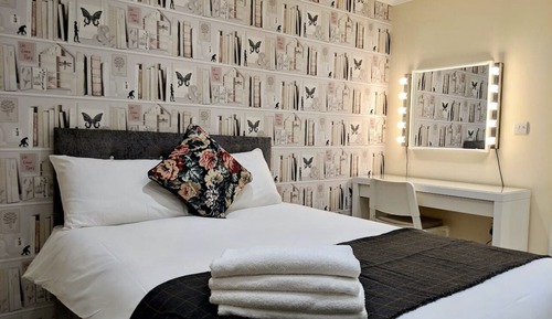 Apartamento, baño privado