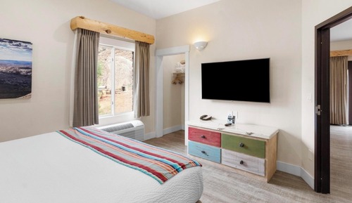Suite de lujo, 1 cama de matrimonio grande con sofá cama