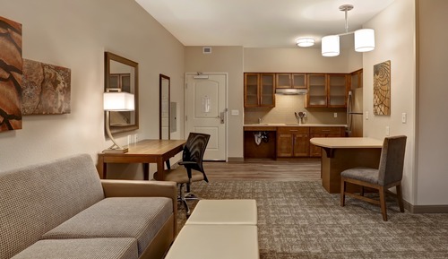 Suite estudio, 1 cama de matrimonio grande, cocina