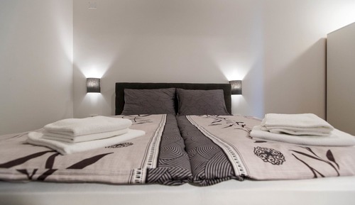 Habitación triple, balcón