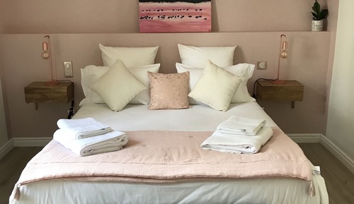 Habitación con 1 cama doble o 2 individuales, no fumadores (Poetic)