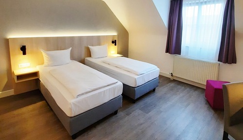 Habitación con 2 camas individuales